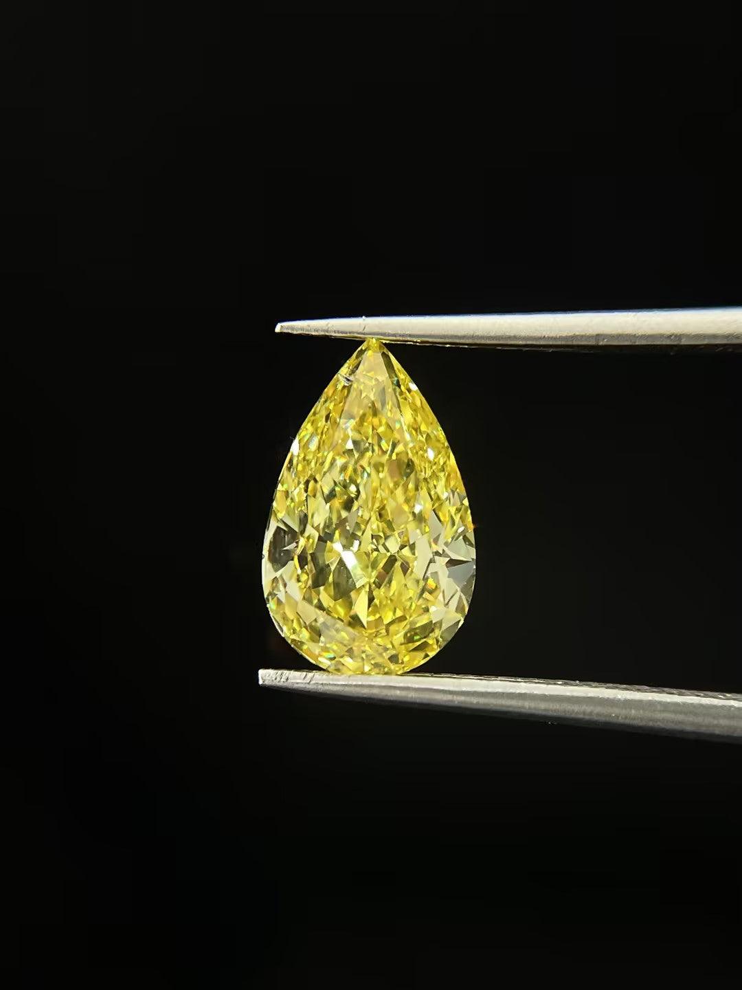 2.5ct Pear Cut Fancy Vivid VS2 Excellent - Intou